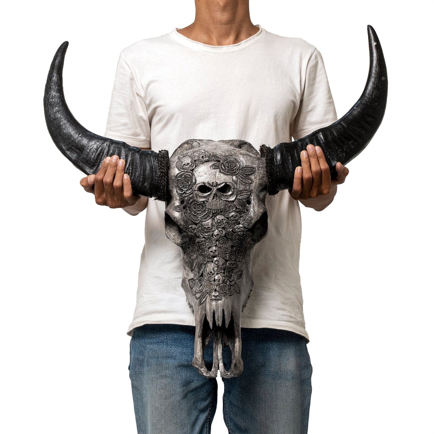 Hand-Carved Buffalo Skull | Thorn